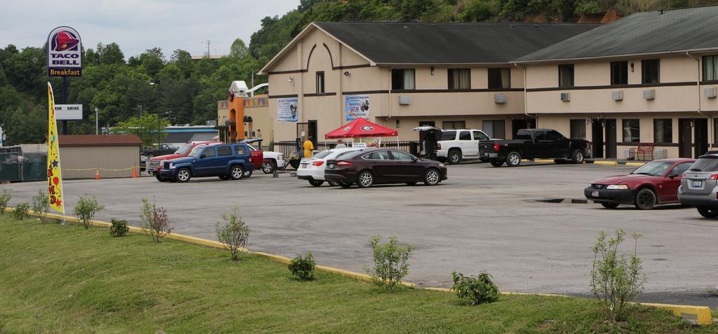American Elite Inn Hazard Kültér fotó