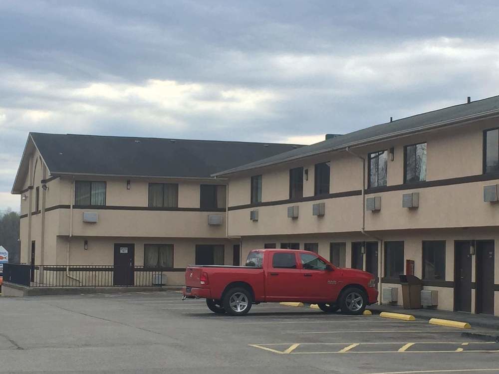 American Elite Inn Hazard Kültér fotó