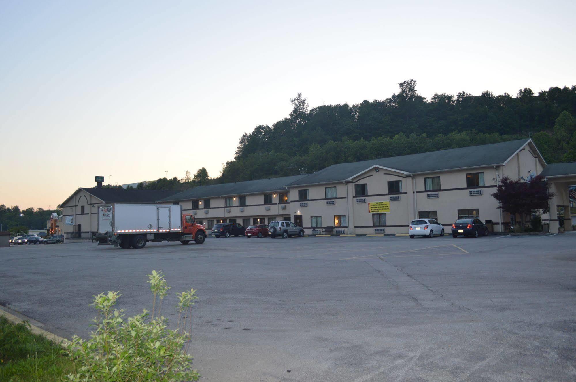 American Elite Inn Hazard Kültér fotó